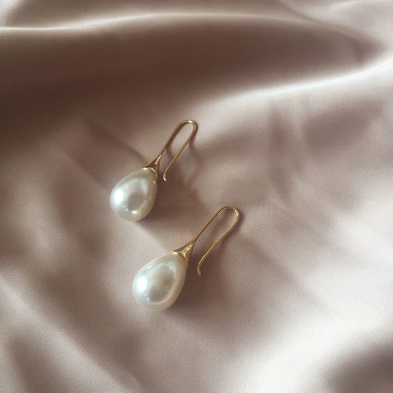 Waterdrop pearl simple Earrings
