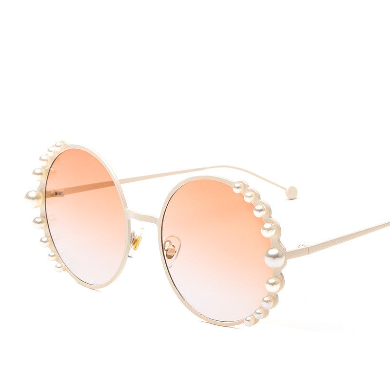 Round frame pearl sunglasses