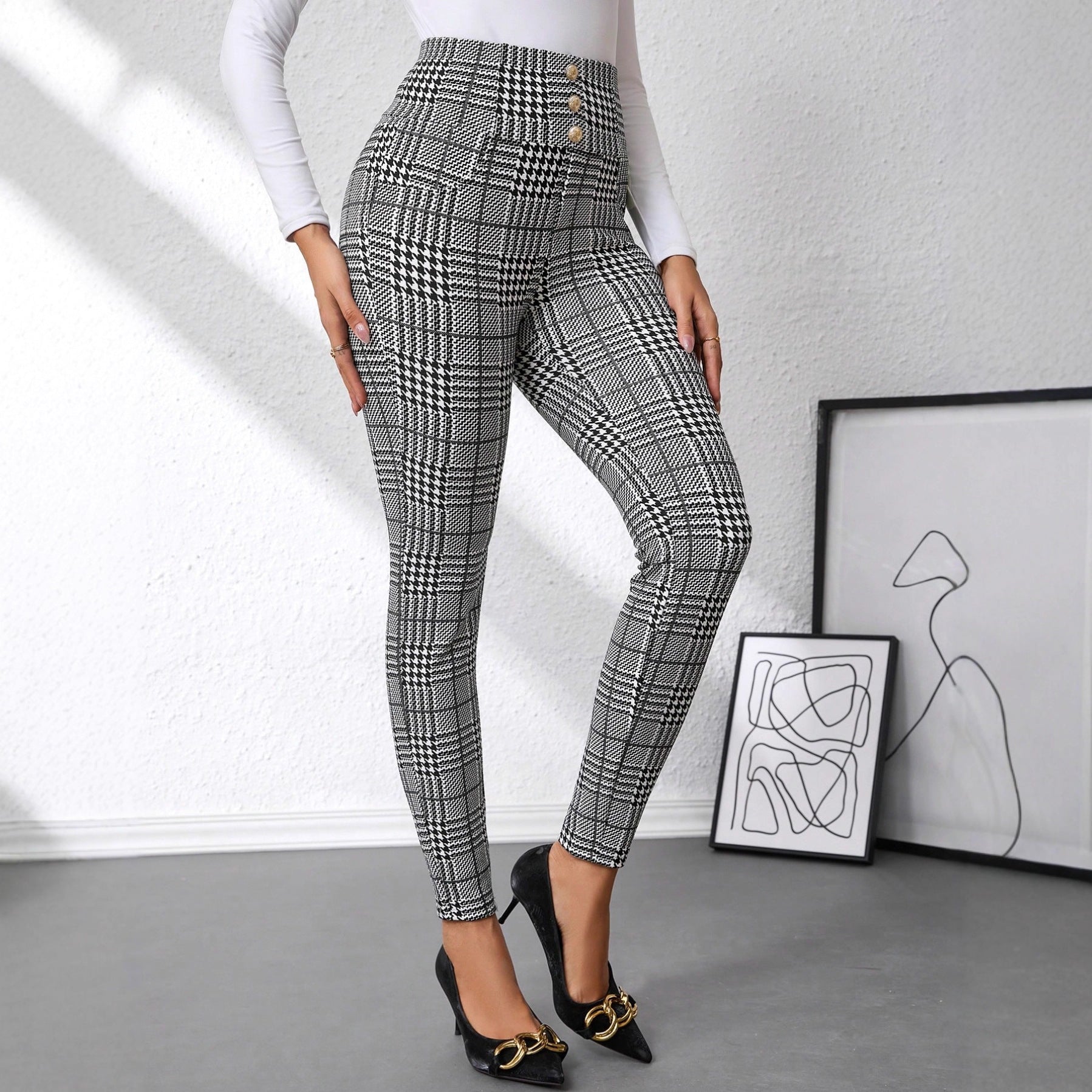 Check Print Button Embellished High-waist Slim-fit Knit Pant