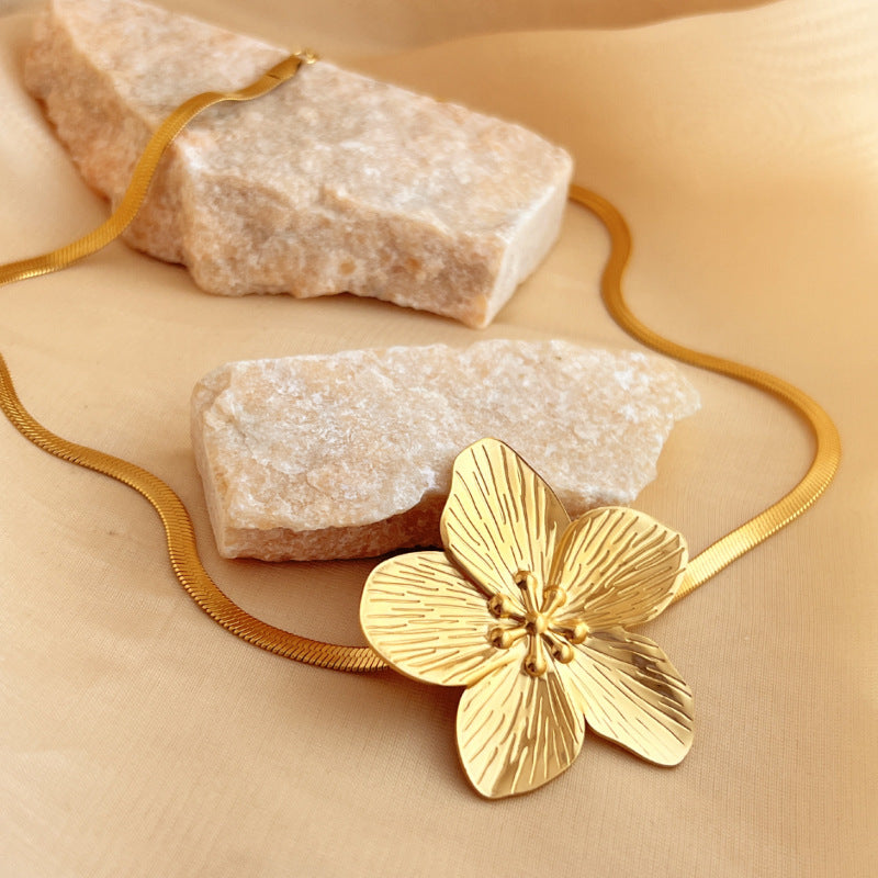 Flower Clavicle Chain