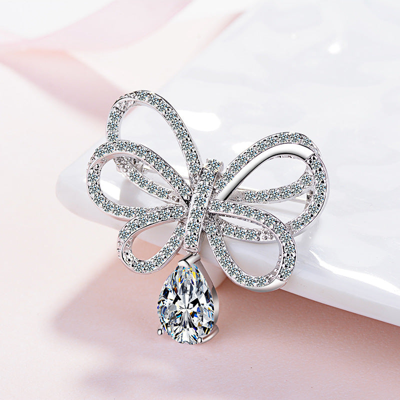 Heart Ornament Brooch