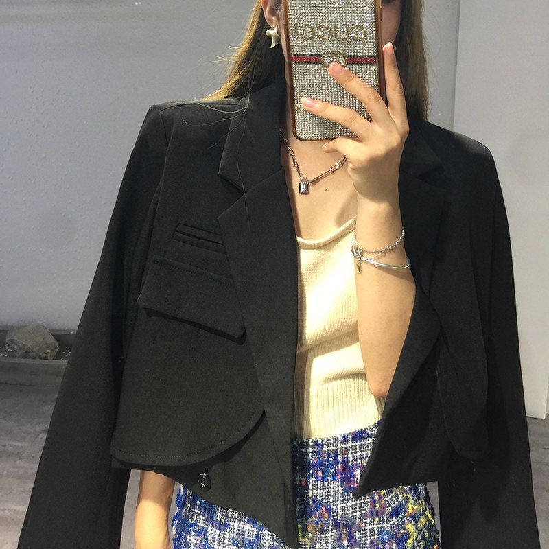 Elegant Versatile Short Blazer