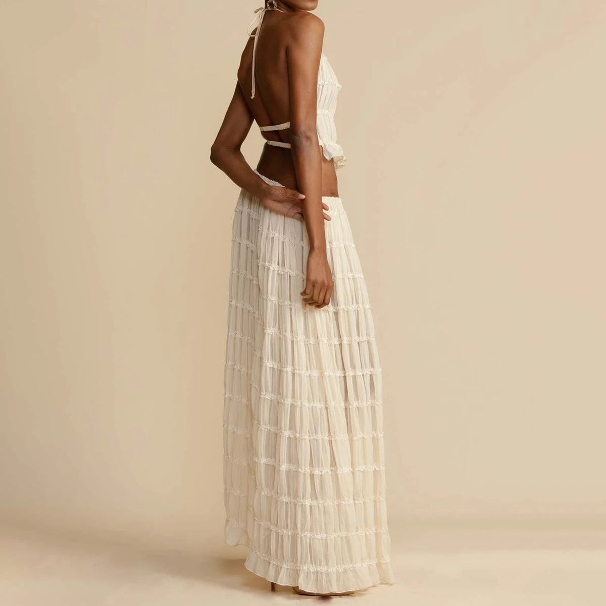 Backless Cropped Halter Top And Pleated Long Skirt