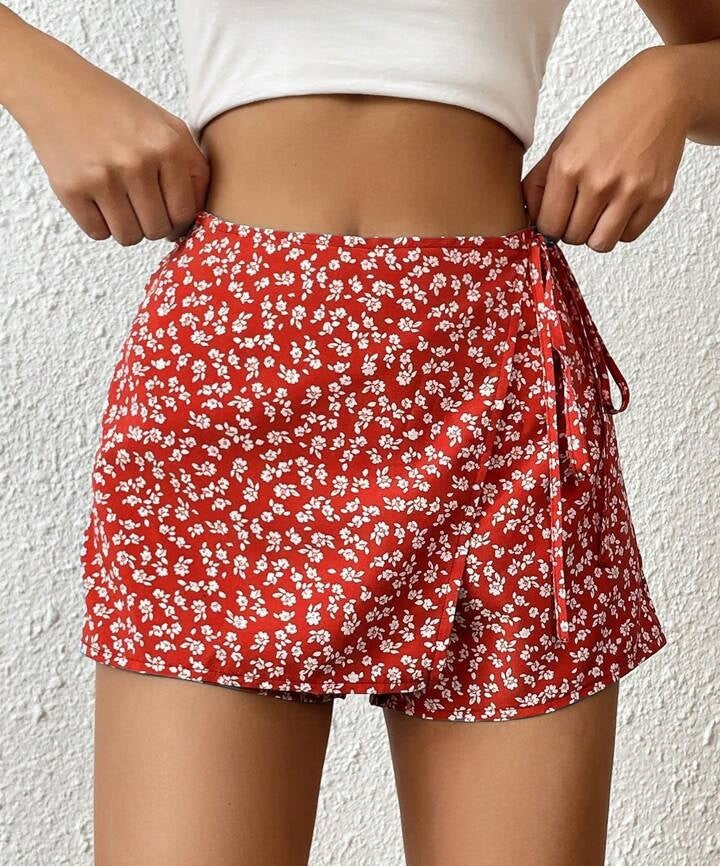 Floral Lace-Up  Shorts