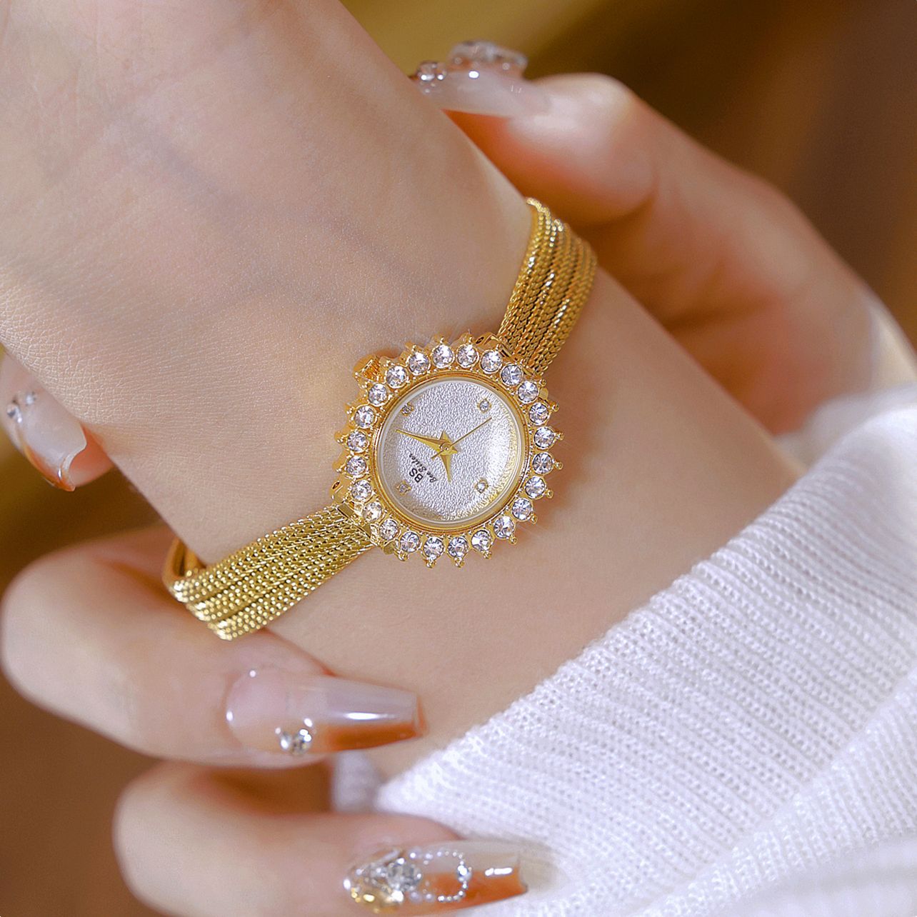 Light-luxury Sun-patterned Gesang Flower Watch